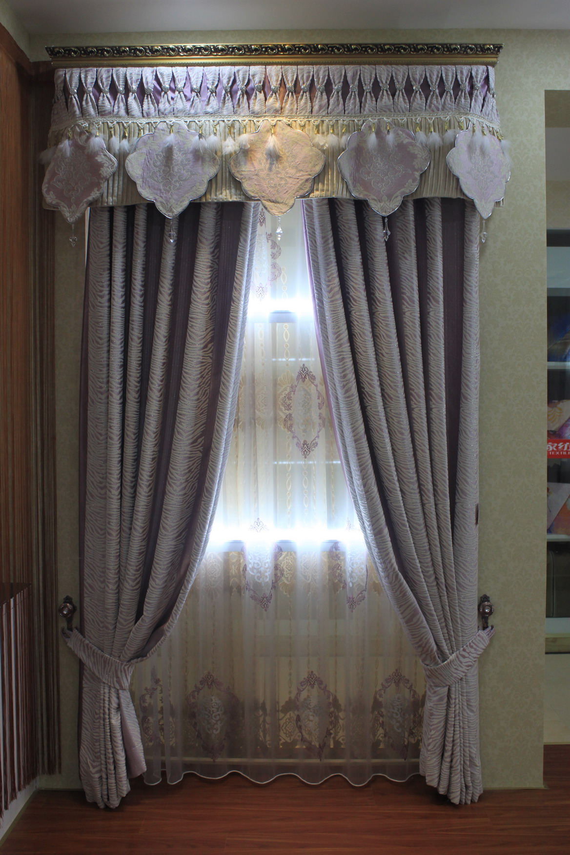 供應(yīng)用于窗簾|窗簾的高中低檔窗簾批發(fā)