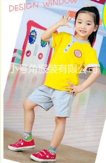供應(yīng)夏裝優(yōu)質(zhì)新款幼兒園服價(jià)格