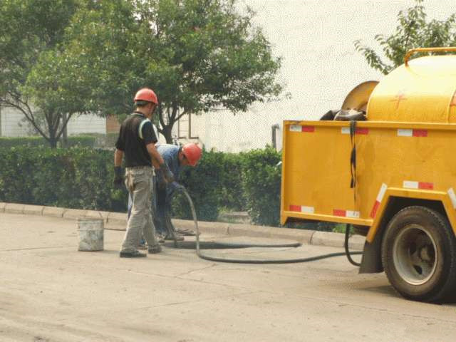 供應(yīng)上海松江區(qū)管道清洗清淤公司