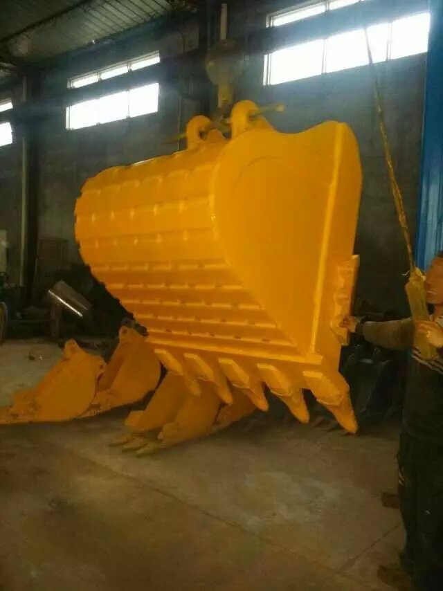 挖斗大全*價格材質(zhì)華峰機械制造