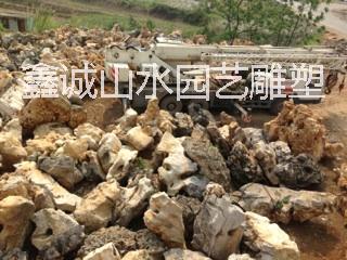 供應(yīng)用于園林的假山石太湖石