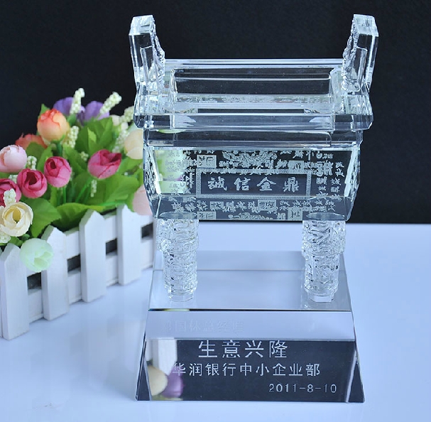 供應(yīng)用于送客戶誠(chéng)信鼎|送老板水晶擺的洛陽(yáng)水晶擺件紀(jì)念禮品贈(zèng)品水晶鼎