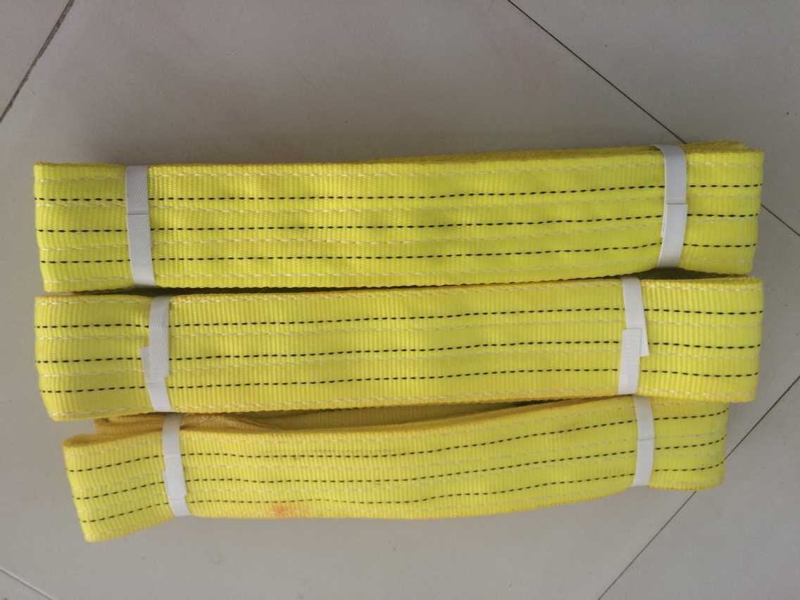 供應(yīng)15噸20噸30噸彩色吊裝帶、15噸20噸30噸彩色吊裝帶批發(fā)、15噸20噸30噸彩色吊裝帶廠家現(xiàn)貨供
