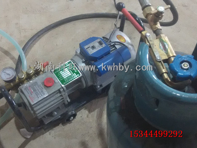 供應(yīng)福州液體燃料灌裝設(shè)備，全自動(dòng)醇油灌裝機(jī)技術(shù)轉(zhuǎn)讓