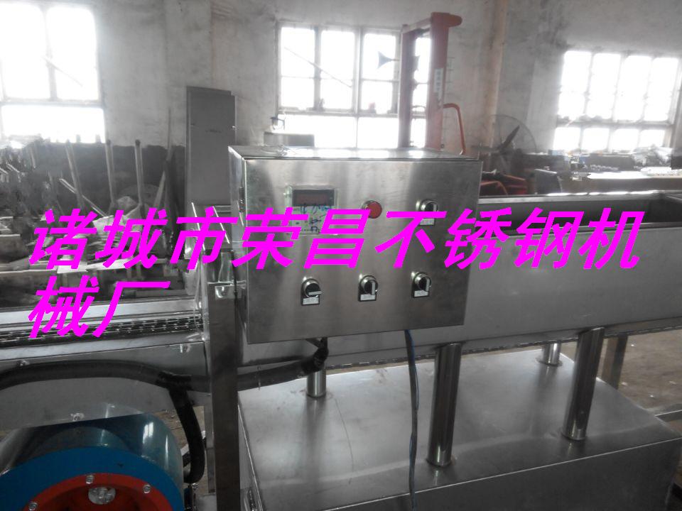 供應玻璃瓶子清洗機，好吃又實惠的水果罐頭瓶子清洗機，榮昌玻璃瓶清洗機。