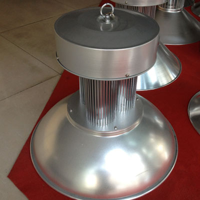 廠家直銷150WLED工礦燈 *