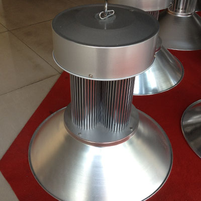 廠家直銷150WLED工礦燈 *