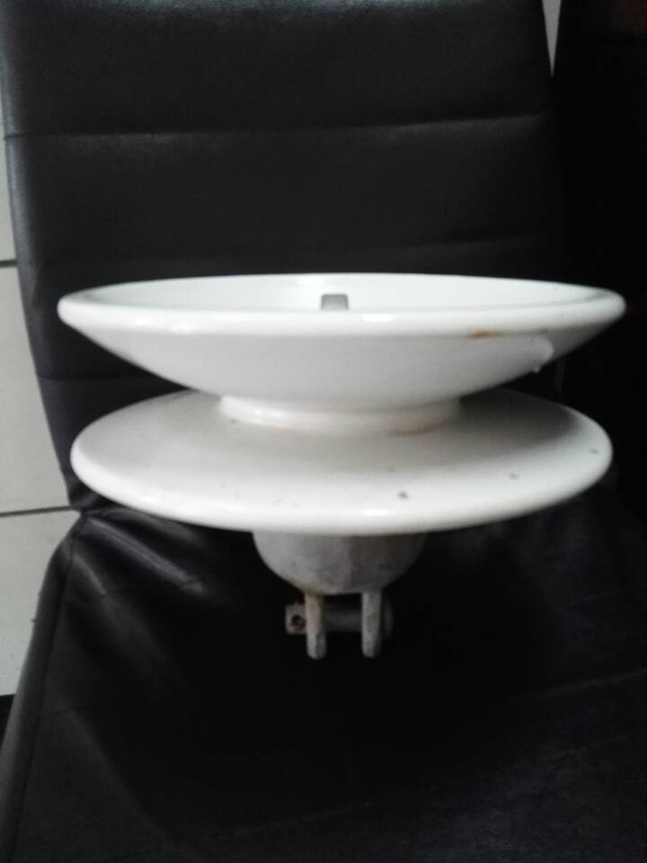 供應(yīng)XWP2-70懸式絕緣子，上海XWP2-70懸式絕緣子報(bào)價(jià)