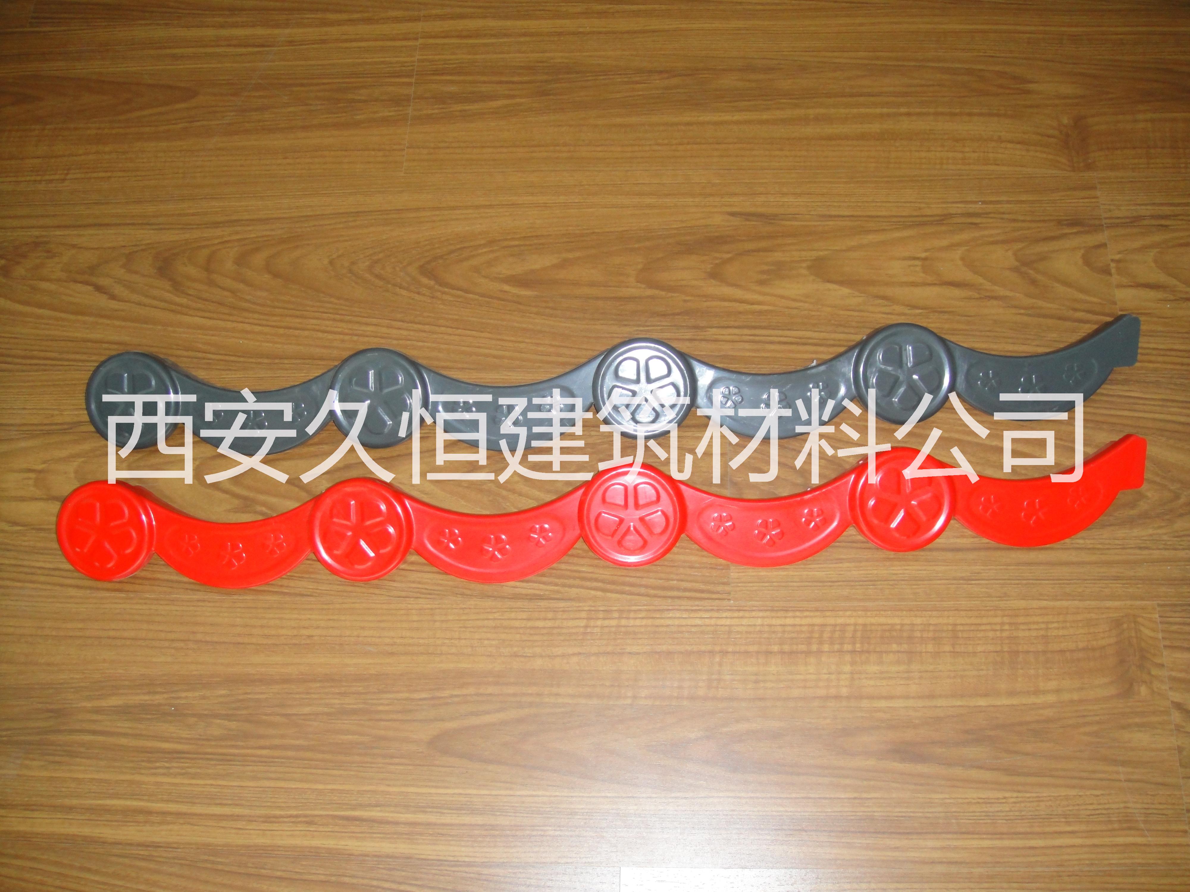 供應(yīng)彩鋼琉璃瓦828型