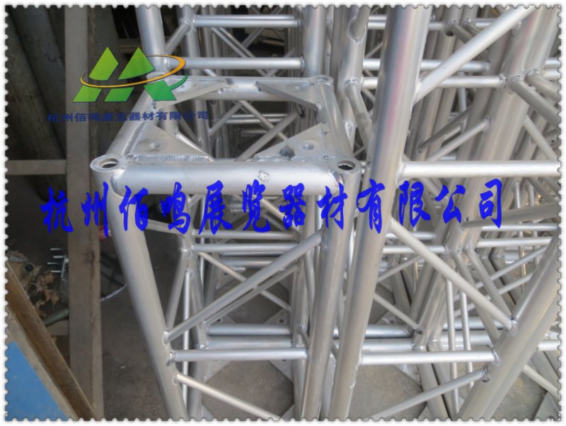 TRUSS架太空架鋁燈光架鋁桁架價(jià)格演出桁架