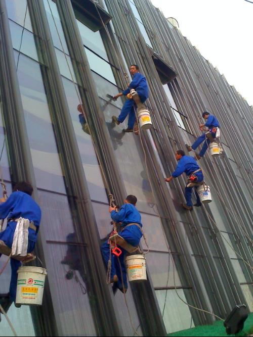 龍崗平湖外墻清洗公司平湖清潔公司平湖外墻清洗平湖外墻清潔