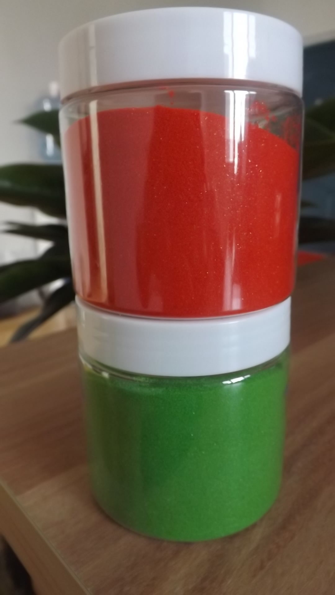 供應用于涂料生產的人工著色彩砂