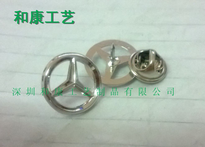 供應(yīng)哪里可以做鏤空金屬徽章/深圳做徽章的工廠