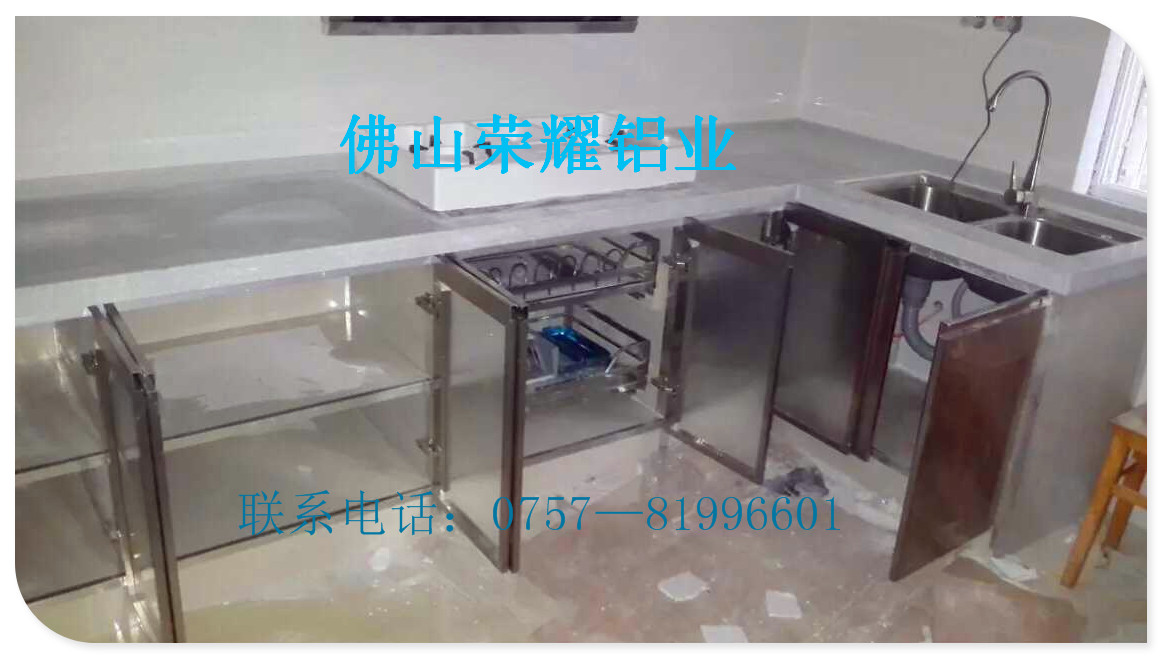 供應(yīng)用于的陶瓷櫥柜鋁材廠家批發(fā)，陶瓷合金櫥柜鋁材，櫥柜柜體鋁材，晶鋼門鋁材