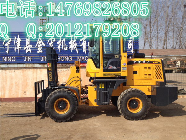 供應(yīng)遼寧2噸3噸越野叉車的圖片及價(jià)格,越野叉車的生產(chǎn)廠家3噸越野叉車的價(jià)格