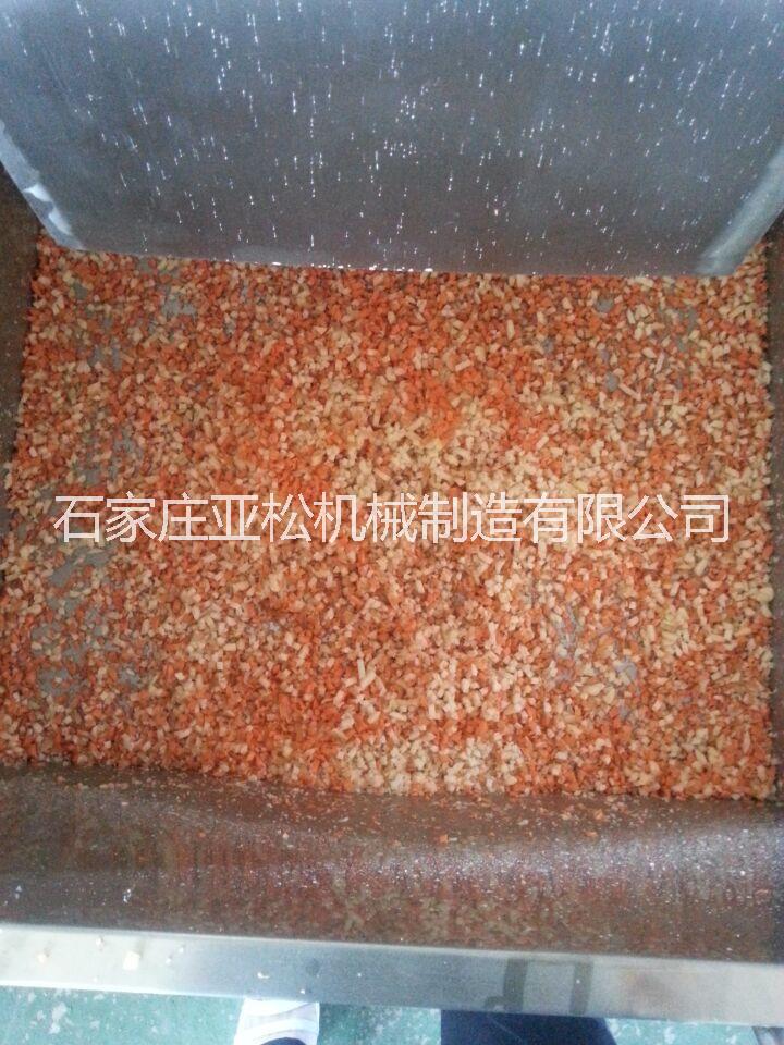 供應(yīng)大型凍肉蔬菜切丁一體機(jī)