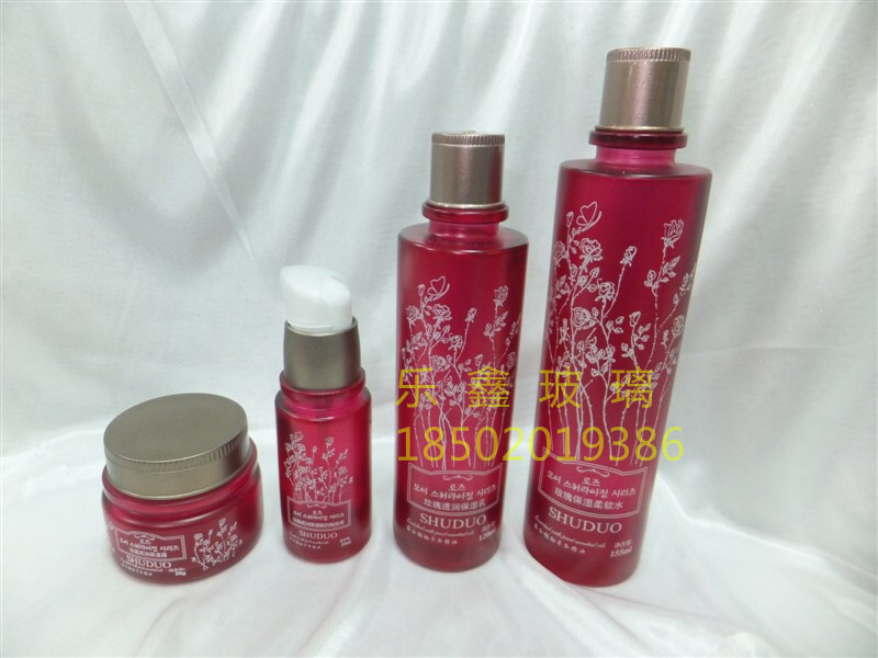 供應(yīng)*玻璃瓶批發(fā)，新款玻璃瓶，化妝品玻璃瓶