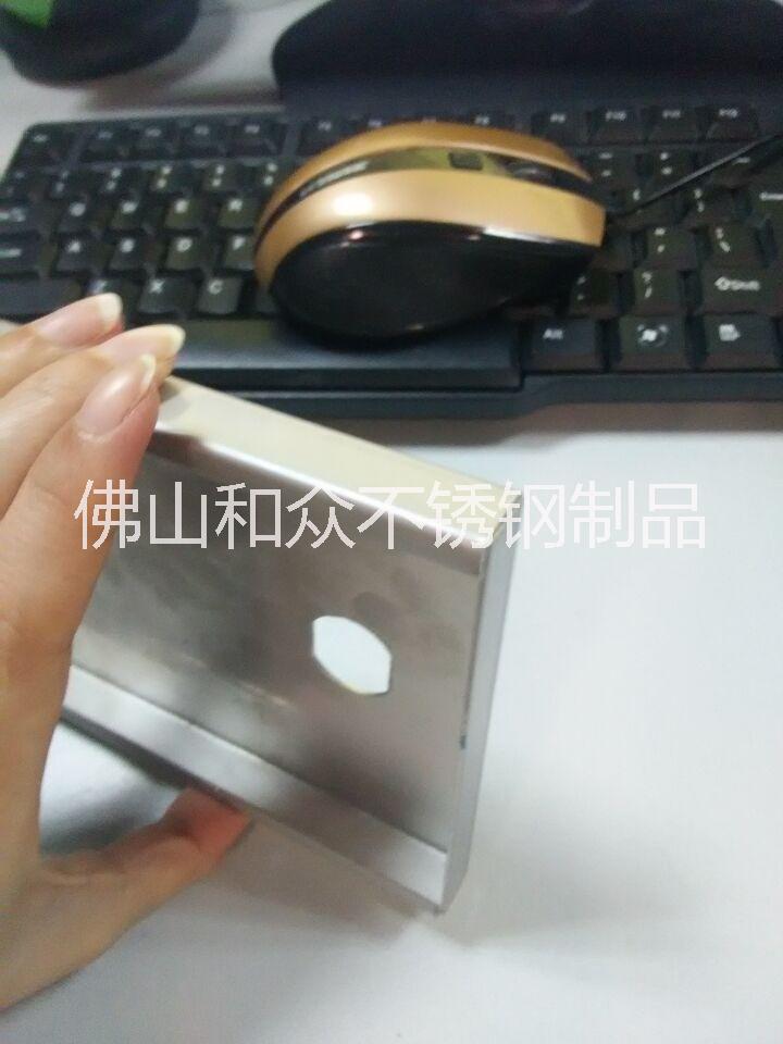 供應(yīng)不銹鋼信報(bào)箱廠家訂制批發(fā)價(jià)格，信報(bào)箱，信箱，小區(qū)信箱，信報(bào)箱不銹鋼