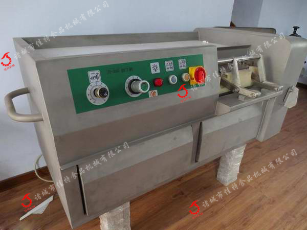 供應(yīng)牛肉切丁機(jī)，全自動(dòng)凍肉切丁機(jī)