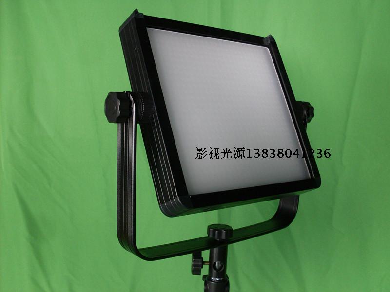 供應移動演播室新聞采訪燈GX-LED600D微電影專題拍攝高清攝像便攜式外拍補光燈