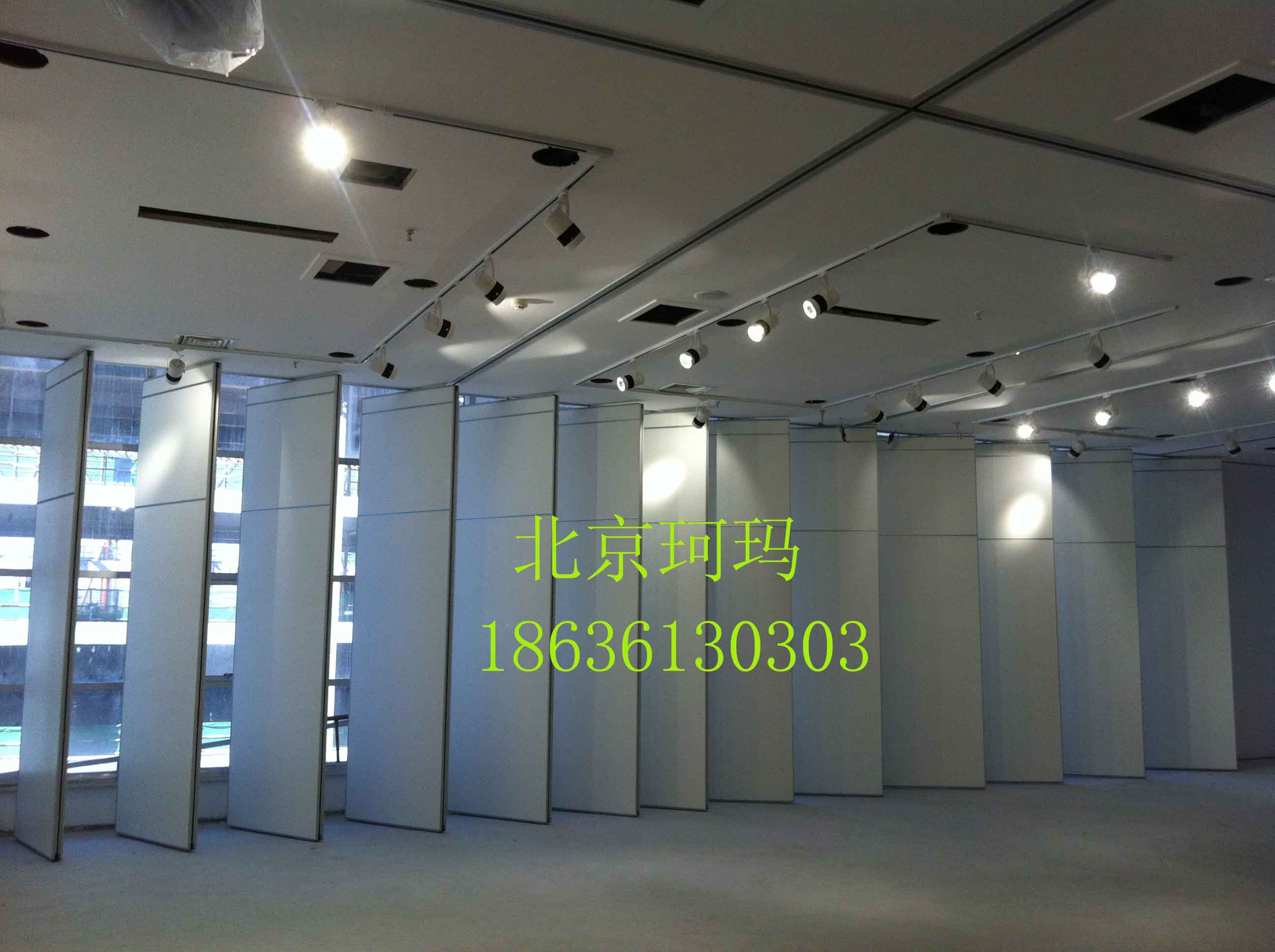 供應(yīng)山西移動(dòng)隔斷活動(dòng)屏風(fēng)活動(dòng)展板廠家