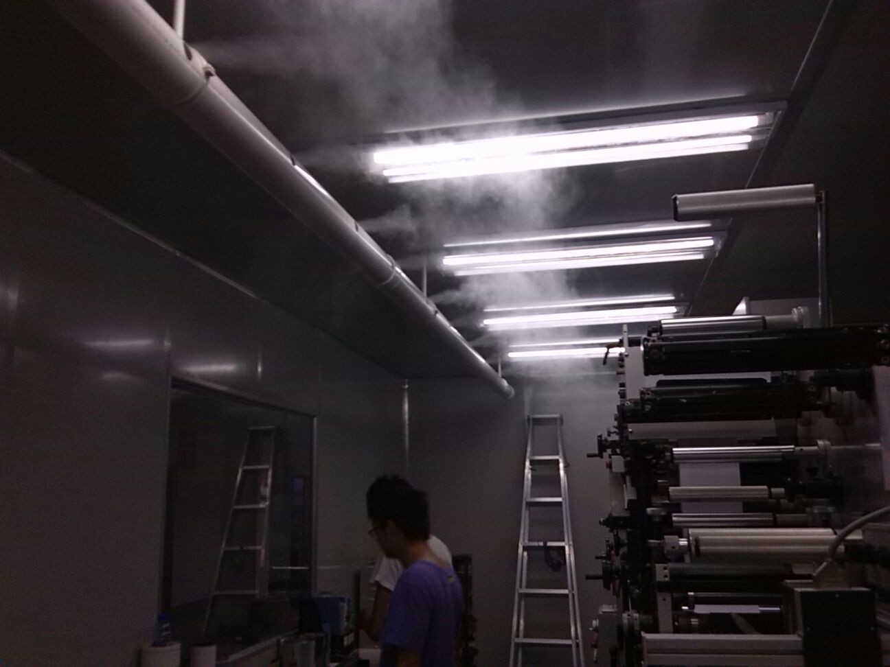 供應(yīng)電子廠工業(yè)超聲波加濕器