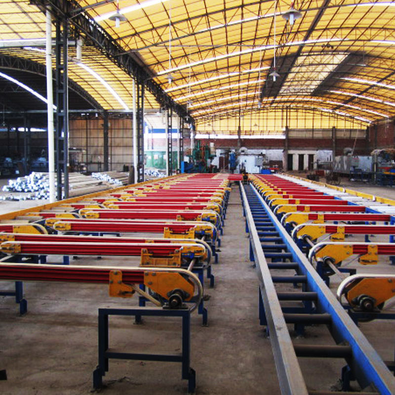 冷床出料臺 鑫基鋁材設(shè)備供應(yīng)出料臺 毛氈皮帶式出料臺 冷床滑出臺