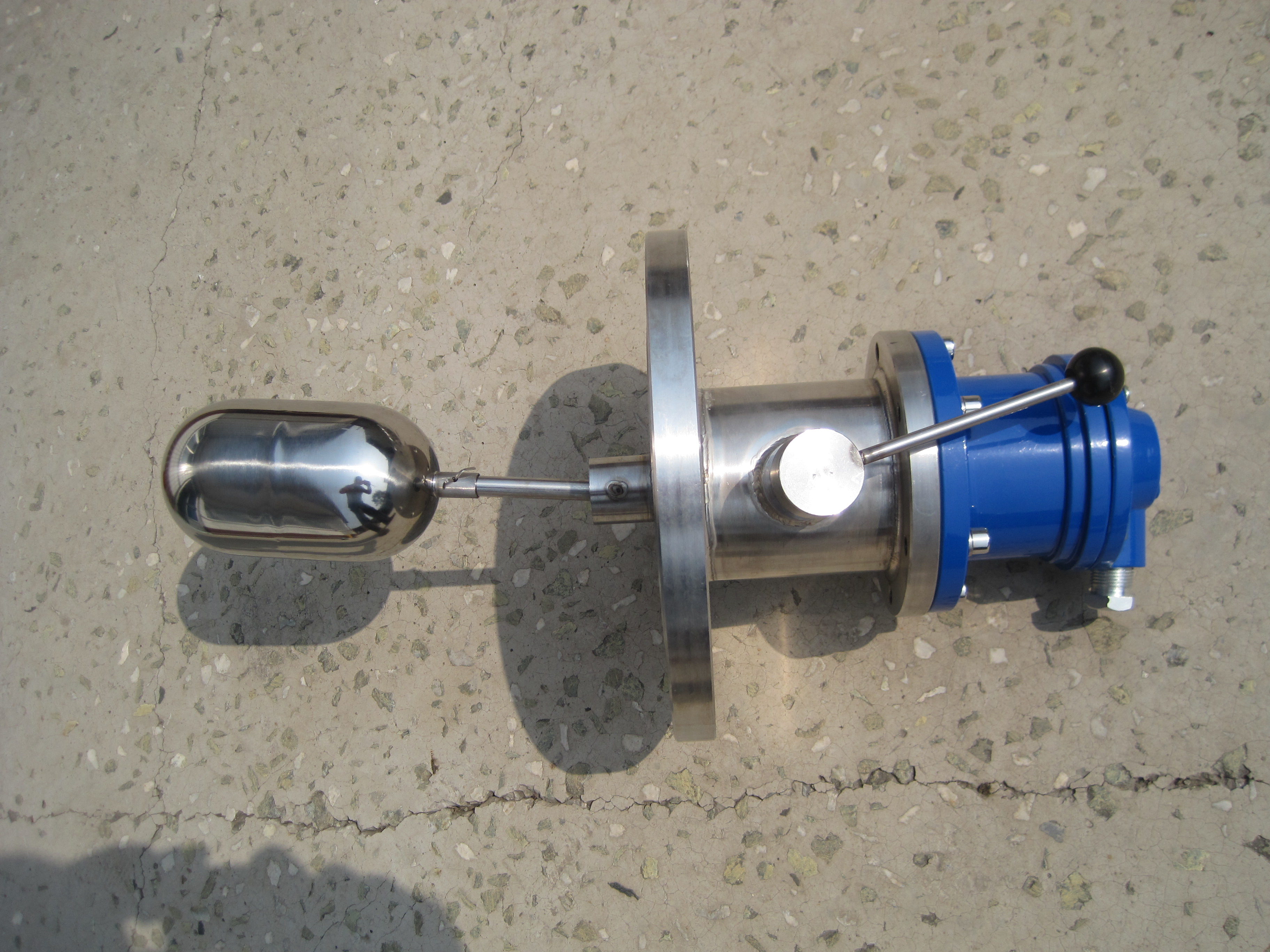 UQK-01-C-Z自檢船用浮球液位控制器；自檢式船用浮球液位開關(guān)