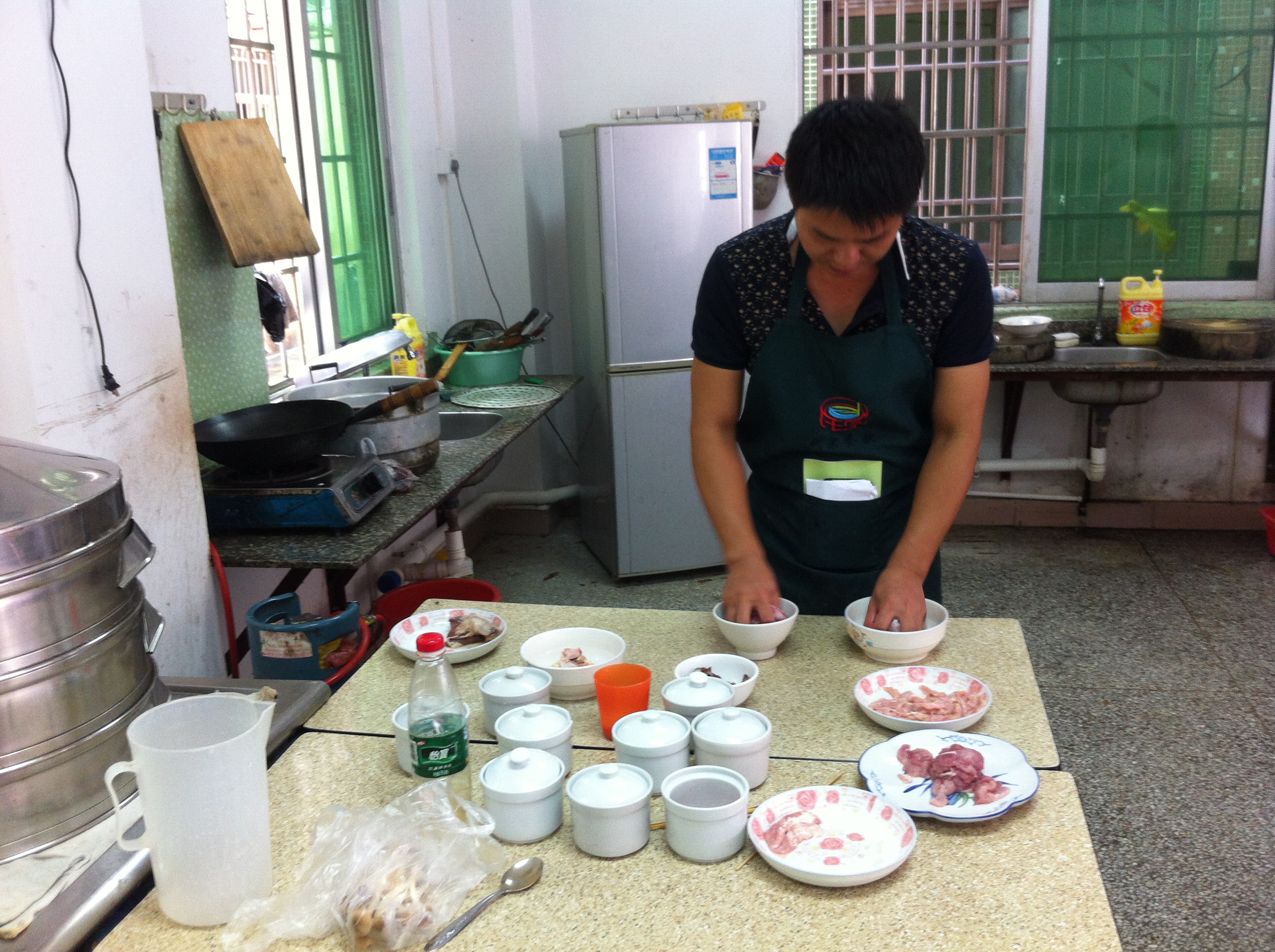 供應(yīng)廣東哪里有沙縣小吃培訓(xùn)技術(shù)學(xué)校，哪里可以學(xué)做沙縣，哪里有沙縣小吃培訓(xùn)的，沙縣小吃培訓(xùn)哪里好，去哪里學(xué)做沙縣小吃