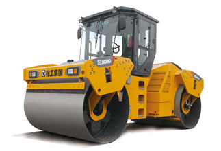 出租較輪壓路機(jī)13775844428