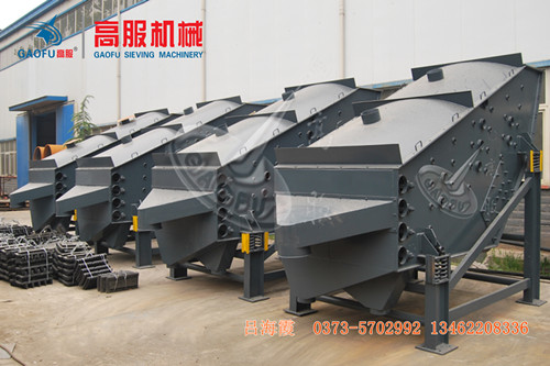 供應(yīng)砂石篩分機(jī)-新鄉(xiāng)砂石振動(dòng)篩廠家
