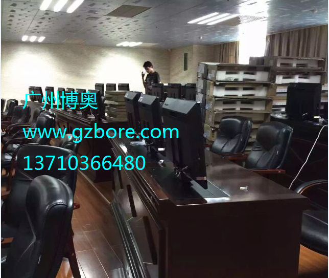 供應(yīng)多媒體電動(dòng)顯示器升降電腦桌