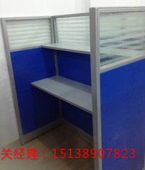 供應(yīng)新鄉(xiāng)一對(duì)一培訓(xùn)桌_新鄉(xiāng)一對(duì)一教學(xué)桌_一對(duì)一培訓(xùn)桌定做