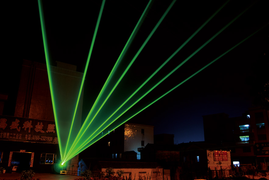 供應(yīng)戶外激光燈、彩色激光燈、地標(biāo)激光燈