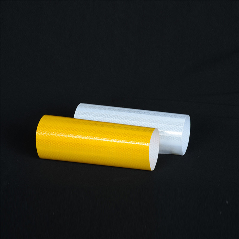 供應(yīng)用于廣告牌|臨時(shí)施工牌的可噴繪反光膜 廣東廣告噴繪膜  反光噴繪膜價(jià)格