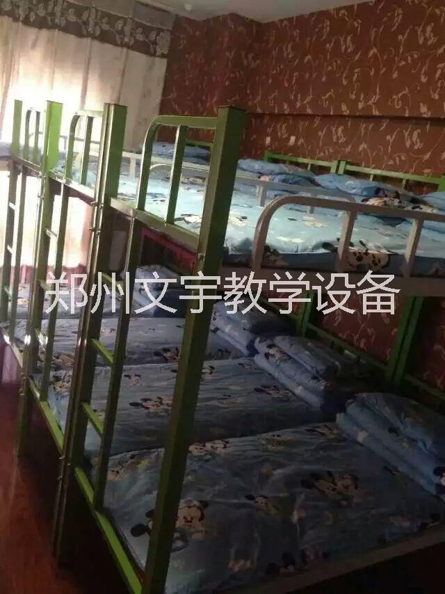 供應(yīng)鄭州鐵質(zhì)兒童上下鋪，鄭州兒童鐵質(zhì)上下鋪生產(chǎn)廠家，鄭州鐵質(zhì)兒童床上下鋪規(guī)格尺寸