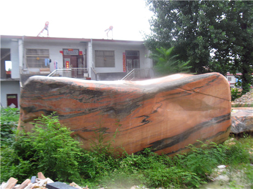 河南晚霞紅風(fēng)景石園林石基地