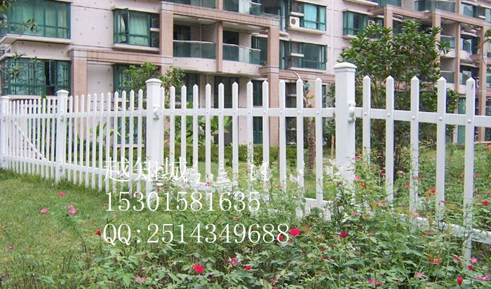小區(qū)護(hù)欄的南京不銹鋼護(hù)欄/PVC護(hù)欄批發(fā)