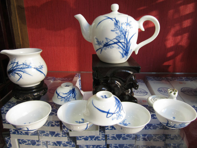 供應(yīng)*手繪陶瓷茶具套裝 陶瓷茶具