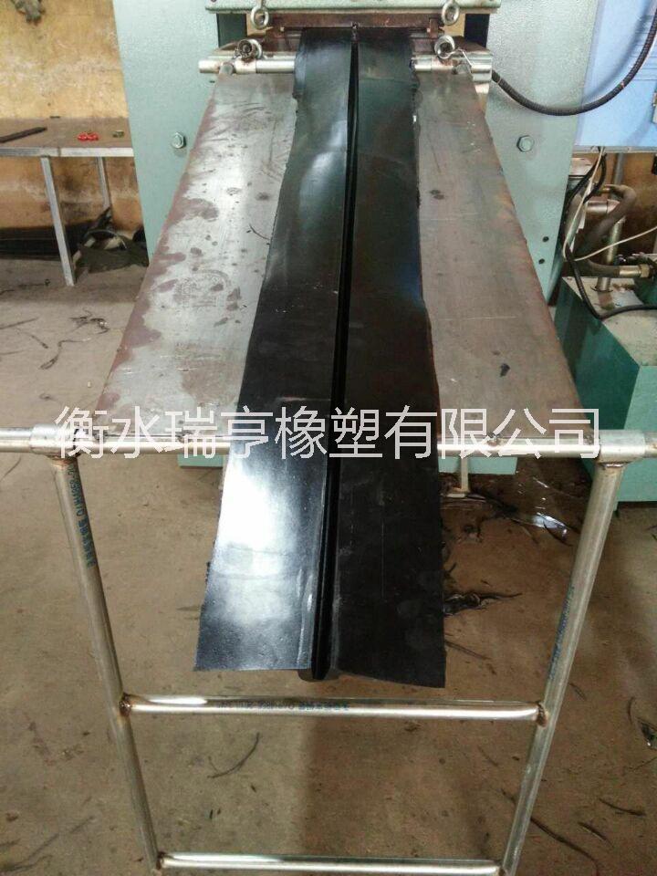 供應(yīng)橡膠止水帶保存運(yùn)輸注意事項(xiàng)