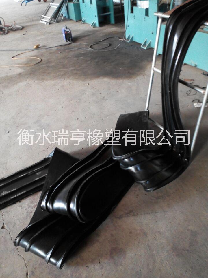 供應(yīng)氯丁橡膠止水帶生產(chǎn)廠家