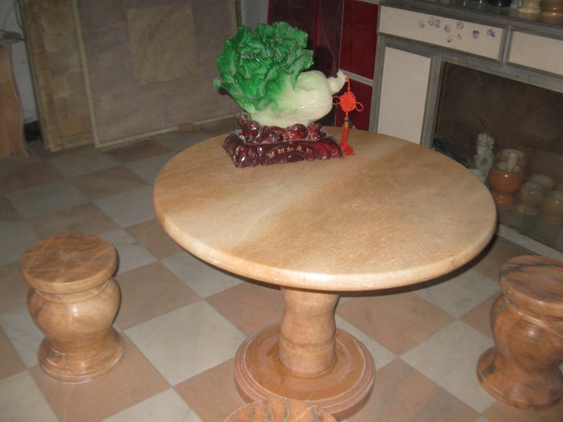 晚霞紅大理石石凳價格