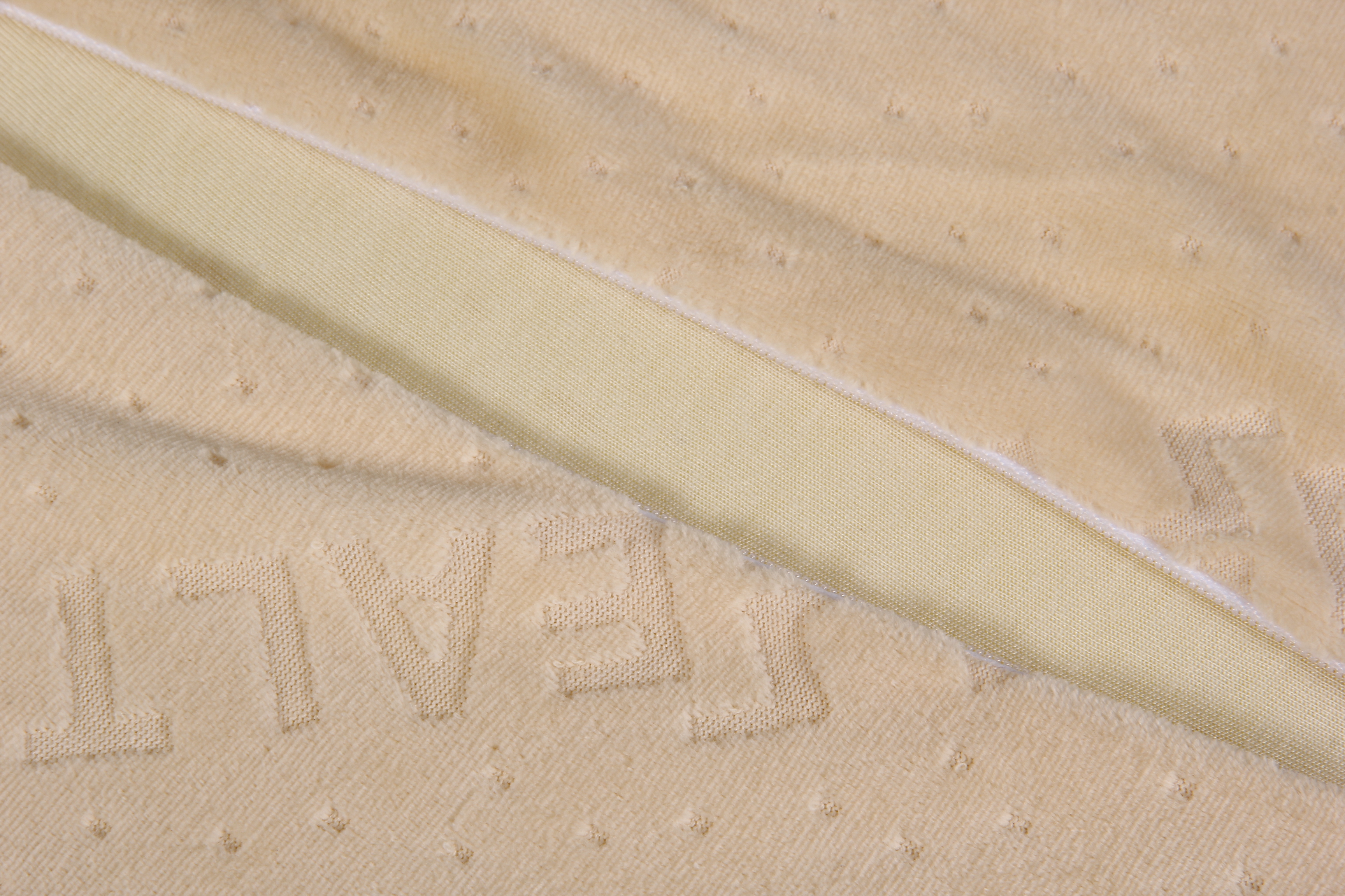 廠家供應(yīng)兒童枕頭記憶棉兒童枕記憶枕 童枕 太空記憶棉枕頭 浙江溫州