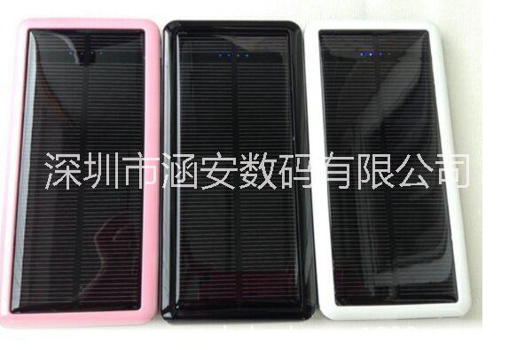供應(yīng)10000容量太陽能移動電源   大塊頭移動電源