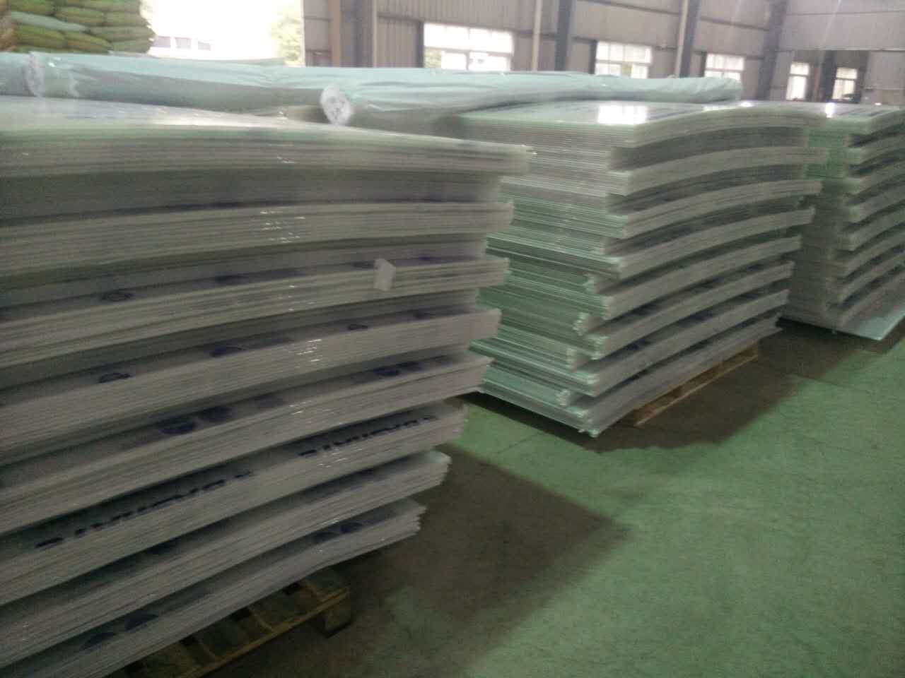 供應PC車庫陽光板、PC停車庫陽光板