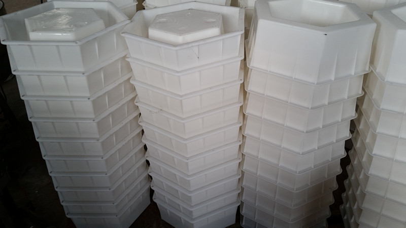 供應(yīng)湖北路沿石模具生產(chǎn)商-湖北路沿石模具銷售-湖北路沿石模具經(jīng)銷商