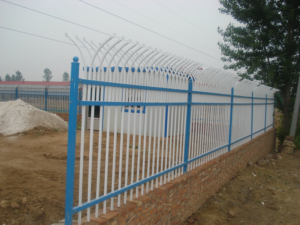 供應鐵藝護欄網(wǎng)