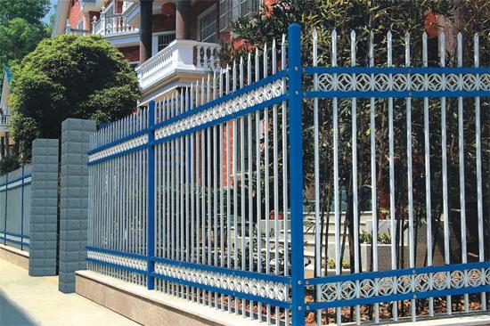 供應鐵藝護欄網(wǎng)
