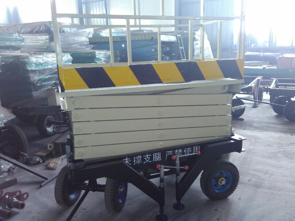 供應(yīng)升降機(jī)，升降機(jī)優(yōu)質(zhì)供應(yīng)商，升降機(jī)平臺廠家