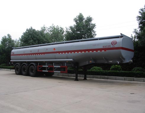 供應(yīng)三橋半掛運(yùn)油槽罐車